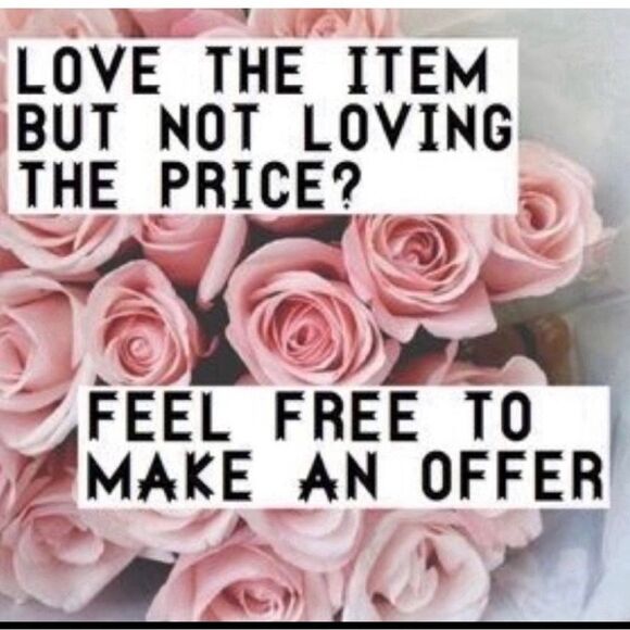 Gold tone checkerboard colorful dangle earrings - Picture 12 of 12